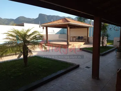 Casa com 3 Quartos à venda, 1000m² no Pegorelli, Caraguatatuba