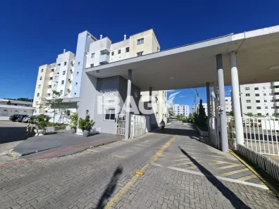 Apartamento com 2 Quartos para alugar, 45m² no Bela Vista, Palhoça