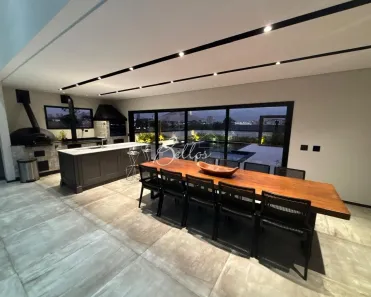 Casa com 4 Quartos à venda, 479m² no Santo Inácio, Curitiba