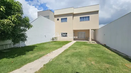 Casa de Condomínio com 3 Quartos à venda, 200m² no Village do Sol, Guarapari