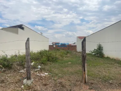 Lote/Terreno à venda, 300m² no Jardim América, Rio Claro