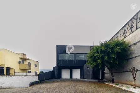 Prédio Comercial à venda, 360m² no Boqueirão, Curitiba