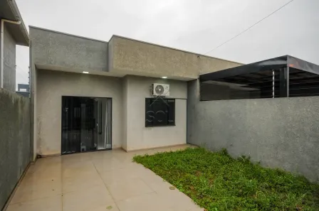 Casa com 2 Quartos para alugar, 53m² no Três Lagoas, Foz do Iguaçu