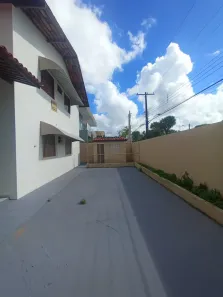 Casa de Condomínio com 4 Quartos para alugar, 450m² no Jardim Petrópolis, Maceió
