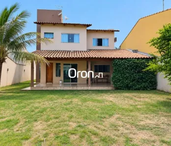 Sobrado com 4 Quartos à venda, 270m² no Jardim Santo Antônio, Goiânia