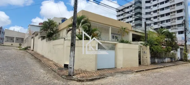 Casa com 5 Quartos à venda, 148m² no Barro Vermelho, Natal