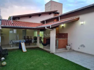 Casa com 5 Quartos à venda, 360m² no Estádio, Rio Claro