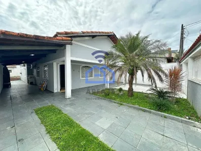 Casa com 4 Quartos à venda, 204m² no Jardim Britânia, Caraguatatuba