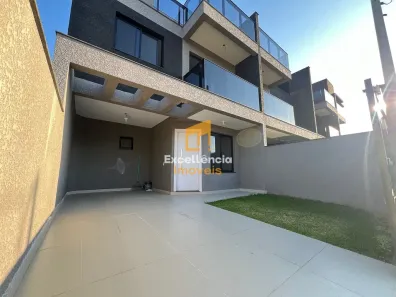 Sobrado com 3 Quartos à venda, 153m² no , Matinhos