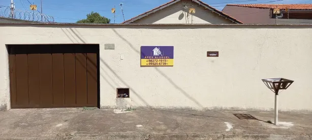 Casa com 3 Quartos para alugar, 111m² no Setor Novo Horizonte, Goiânia
