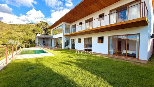 Casa de Condomínio com 6 Quartos à venda, 300m² no Itaipava, Petrópolis