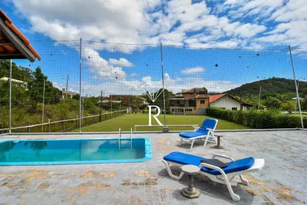 Casa com 4 Quartos para alugar, 380m² no Ribeirão da Ilha, Florianópolis