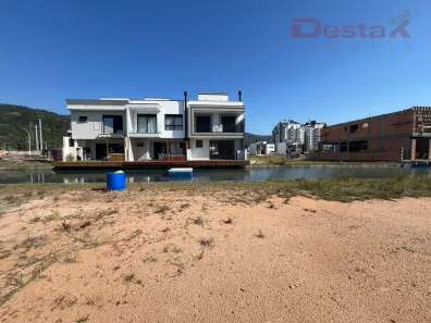 Lote/Terreno à venda, 150m² no Beira Rio, Biguaçu