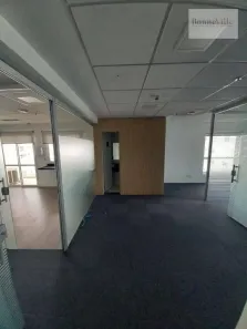 Sala Comercial para venda ou aluguel, 135m² no Cidade Monções, São Paulo
