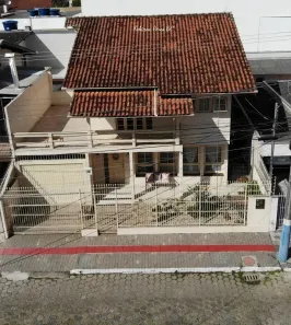 Casa com 3 Quartos à venda, 252m² no Centro, Balneário Camboriú
