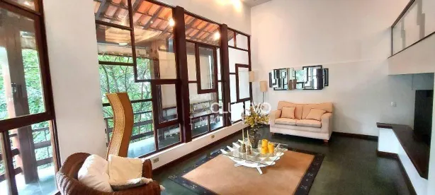 Casa com 5 Quartos à venda, 400m² no São Francisco, Niterói