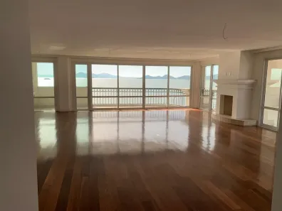 Apartamento com 4 Quartos à venda, 318m² no Agronômica, Florianópolis