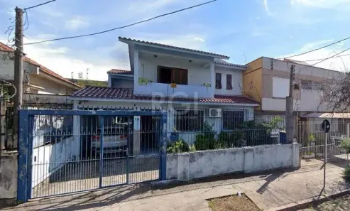 Casa com 4 Quartos à venda, 270m² no Partenon, Porto Alegre