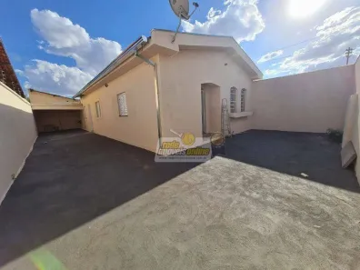 Casa com 6 Quartos à venda, 249m² no Olinda, Uberaba