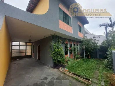 Sobrado com 4 Quartos para alugar, 290m² no Cidade Maia, Guarulhos