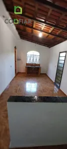Casa com 2 Quartos para alugar, 60m² no Coqueiros, Belo Horizonte