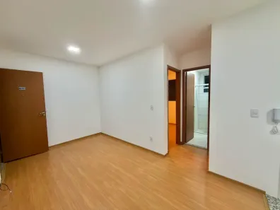 Apartamento com 2 Quartos para alugar, 45m² no Centro, Lauro de Freitas