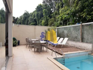 Casa com 3 Quartos para alugar, 280m² no Riviera, Bertioga