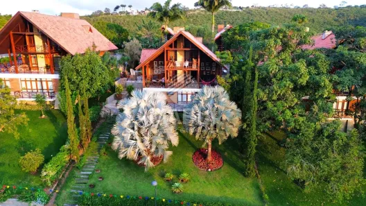 Casa de Condomínio com 6 Quartos à venda, 332m² no Ebenezer, Gravatá
