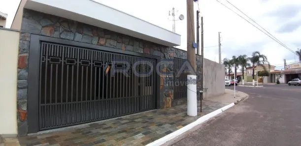 Casa com 3 Quartos à venda, 205m² no Parque Fehr, São Carlos