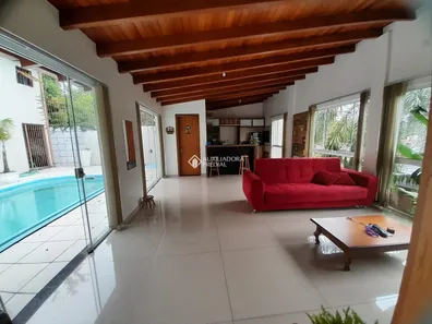 Casa com 2 Quartos à venda, 281m² no Primavera, Novo Hamburgo