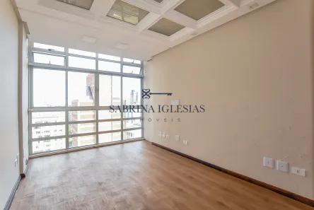 Sala Comercial à venda, 75m² no Centro, Curitiba