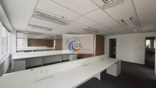 Sala Comercial para alugar, 200m² no Pinheiros, São Paulo