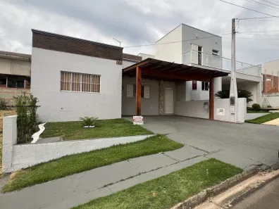 Casa de Condomínio com 3 Quartos à venda, 250m² no Jardim Itapoan, Monte Mor