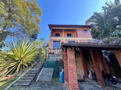 Casa com 2 Quartos à venda, 197m² no Mosela, Petrópolis