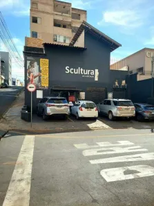 Sala Comercial para alugar, 254m² no Centro, Uberaba