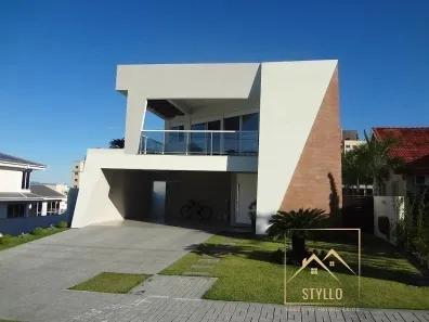 Casa com 3 Quartos à venda, 361m² no Pedra Branca, Palhoça