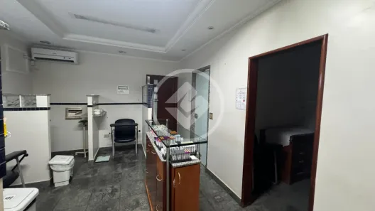 Casa com 7 Quartos à venda, 510m² no Setor Central, Goiânia