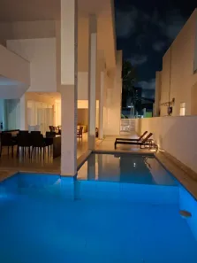 Casa de Condomínio com 4 Quartos à venda, 418m² no Candelária, Natal
