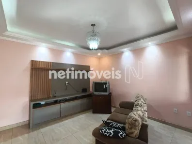 Casa com 3 Quartos à venda, 80m² no Petrópolis, Betim
