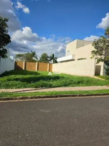 Lote/Terreno à venda, 300m² no Estância dos Ipês, Uberaba