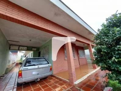 Casa com 5 Quartos à venda, 250m² no Jardim Europa, Londrina