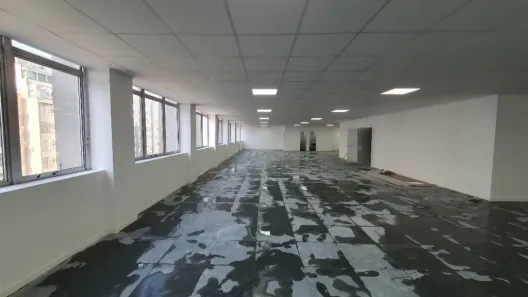 Sala Comercial para alugar, 341m² no Cerqueira César, São Paulo