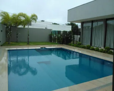 Casa com 3 Quartos à venda, 1170m² no Das Oliveiras, Divinópolis