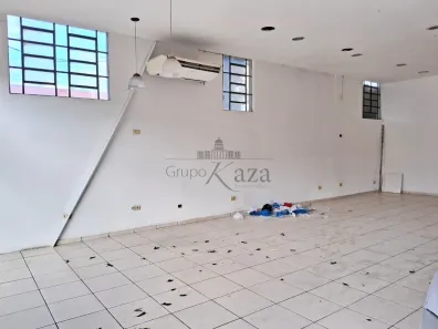 Prédio Comercial para alugar, 350m² no Jardim Motorama, São José dos Campos