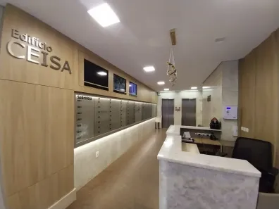 Sala Comercial para venda ou aluguel, 30m² no Centro, Florianópolis
