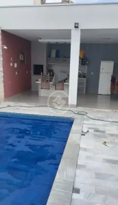 Casa com 3 Quartos à venda, 197m² no Santa Mônica, Uberlândia