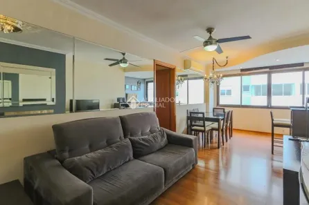 Apartamento com 3 Quartos para alugar, 81m² no Jardim Botânico, Porto Alegre
