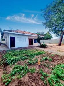 Casa com 5 Quartos para alugar, 200m² no Vila Aviação B, Bauru
