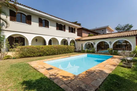 Casa com 4 Quartos à venda, 528m² no Jardim Leonor, São Paulo