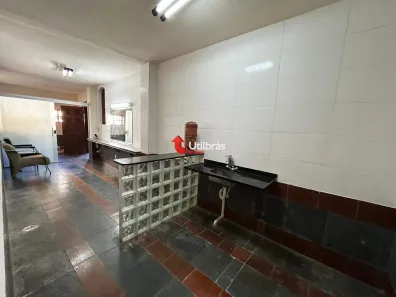 Sala Comercial para alugar, 30m² no Sagrada Família, Belo Horizonte